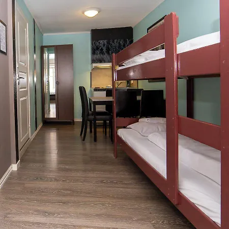 Jarlen Hotel