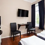 Jarlen Hotel