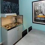 Jarlen Hotel