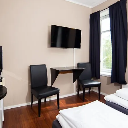 Jarlen Hotel